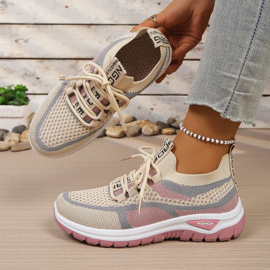 Tênis Feminino Slip-On com Amortecimento em Malha SportEase