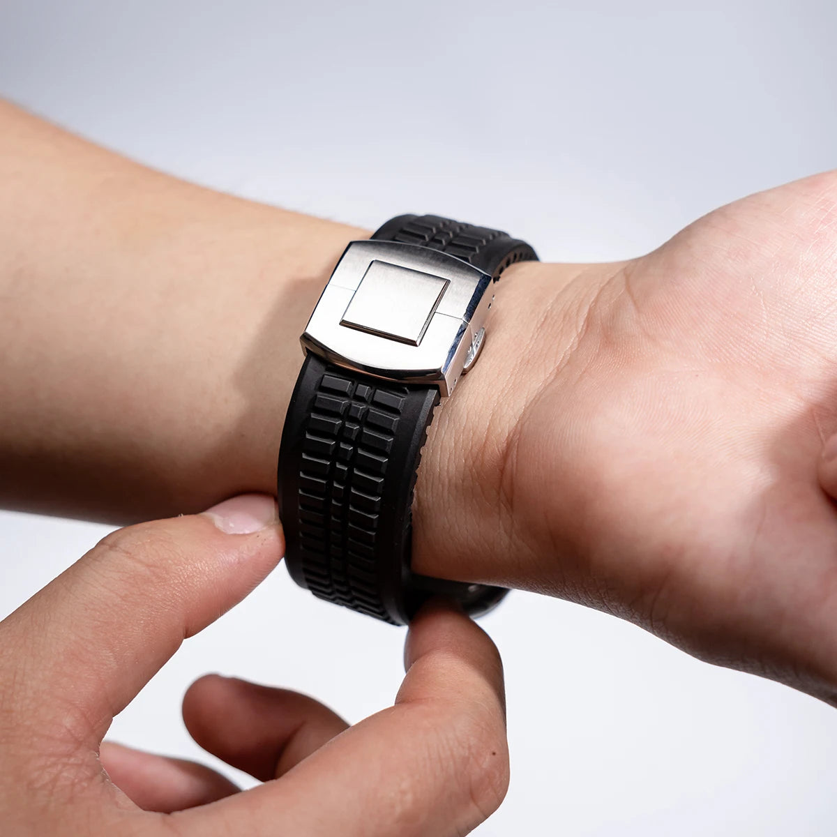 Pulseira Rugged de Alta Performance